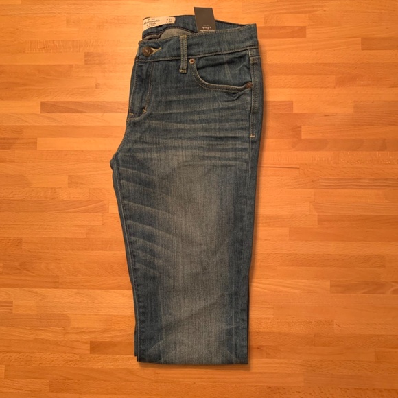 Abercrombie & Fitch Emma Distressed Perfect Stretch Bootcut Jeans 4L - Picture 12 of 12